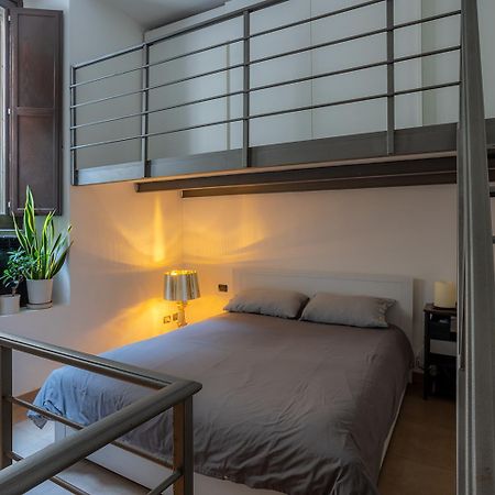 Life Is Beautiful Design Loft Navigli Romolo, Netflix, Wifi, Ac And Street Parking Apartment Milano Exterior foto