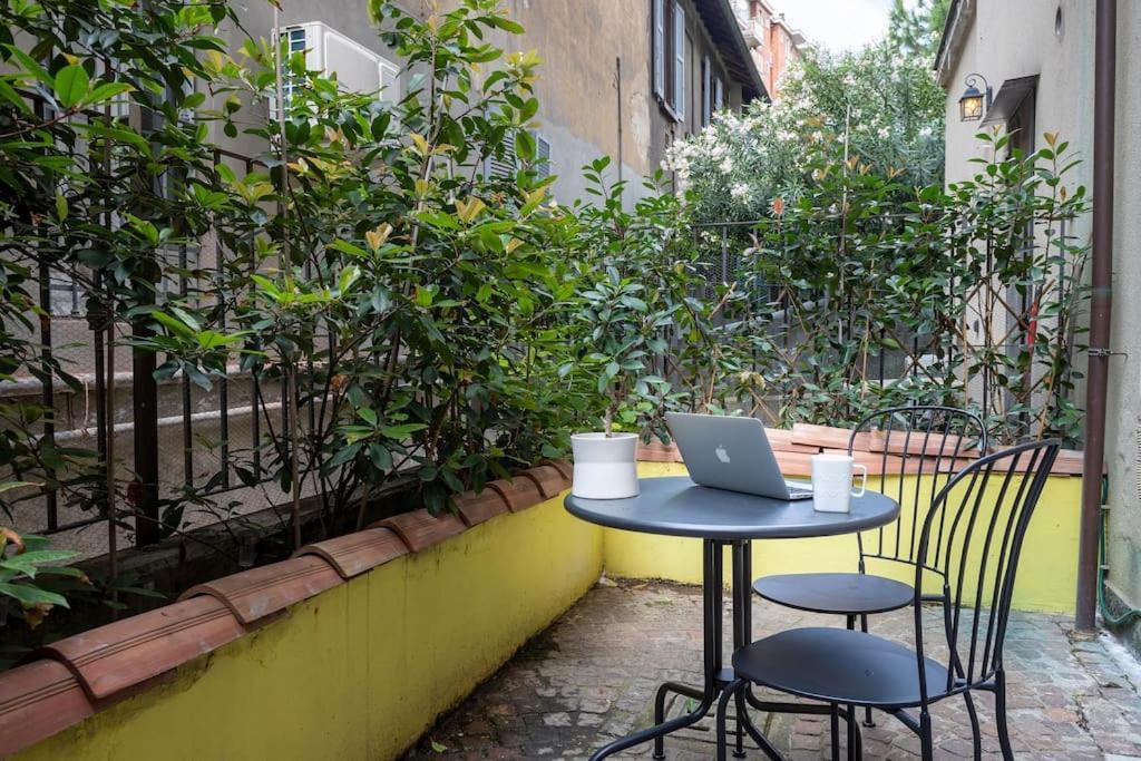 Life Is Beautiful Design Loft Navigli Romolo, Netflix, Wifi, Ac And Street Parking Apartment Milano Exterior foto